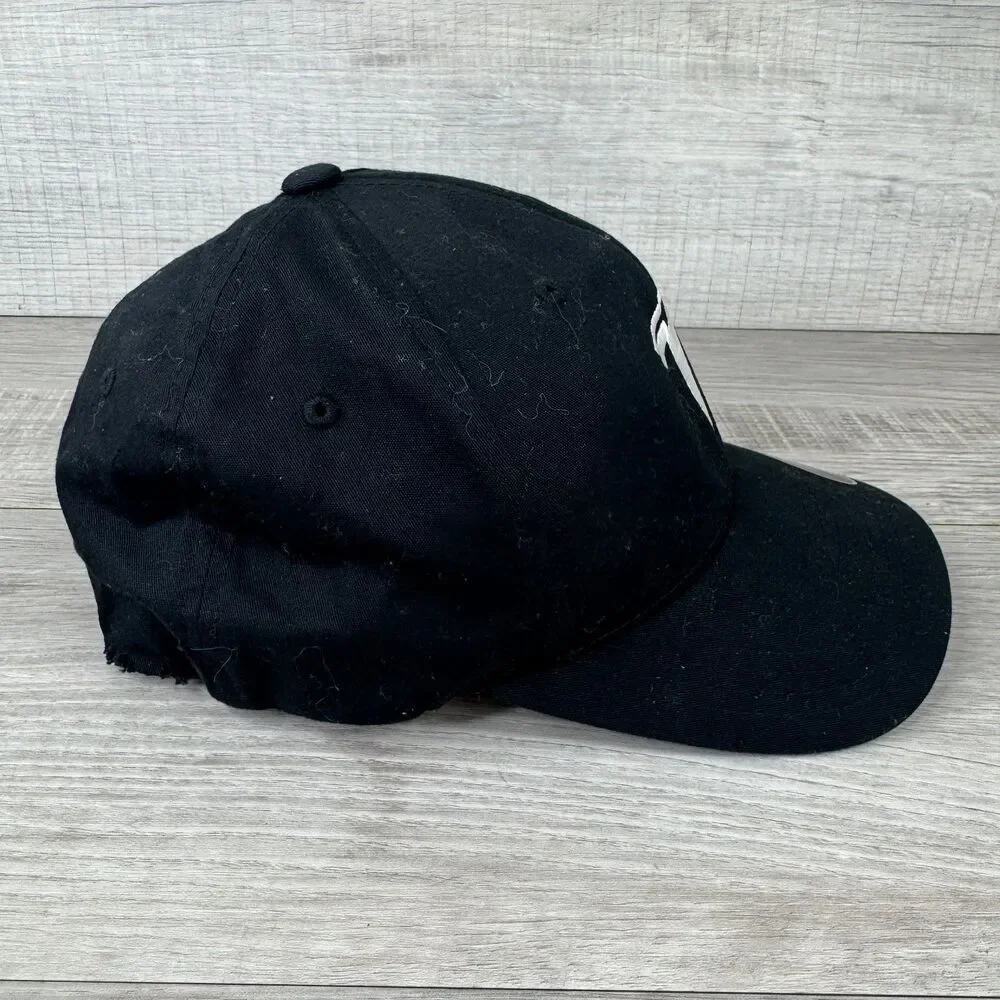 Flexfit Tesla Motors Baseball Cap Mens S-M Black Embroidered Logo Fitted Hat